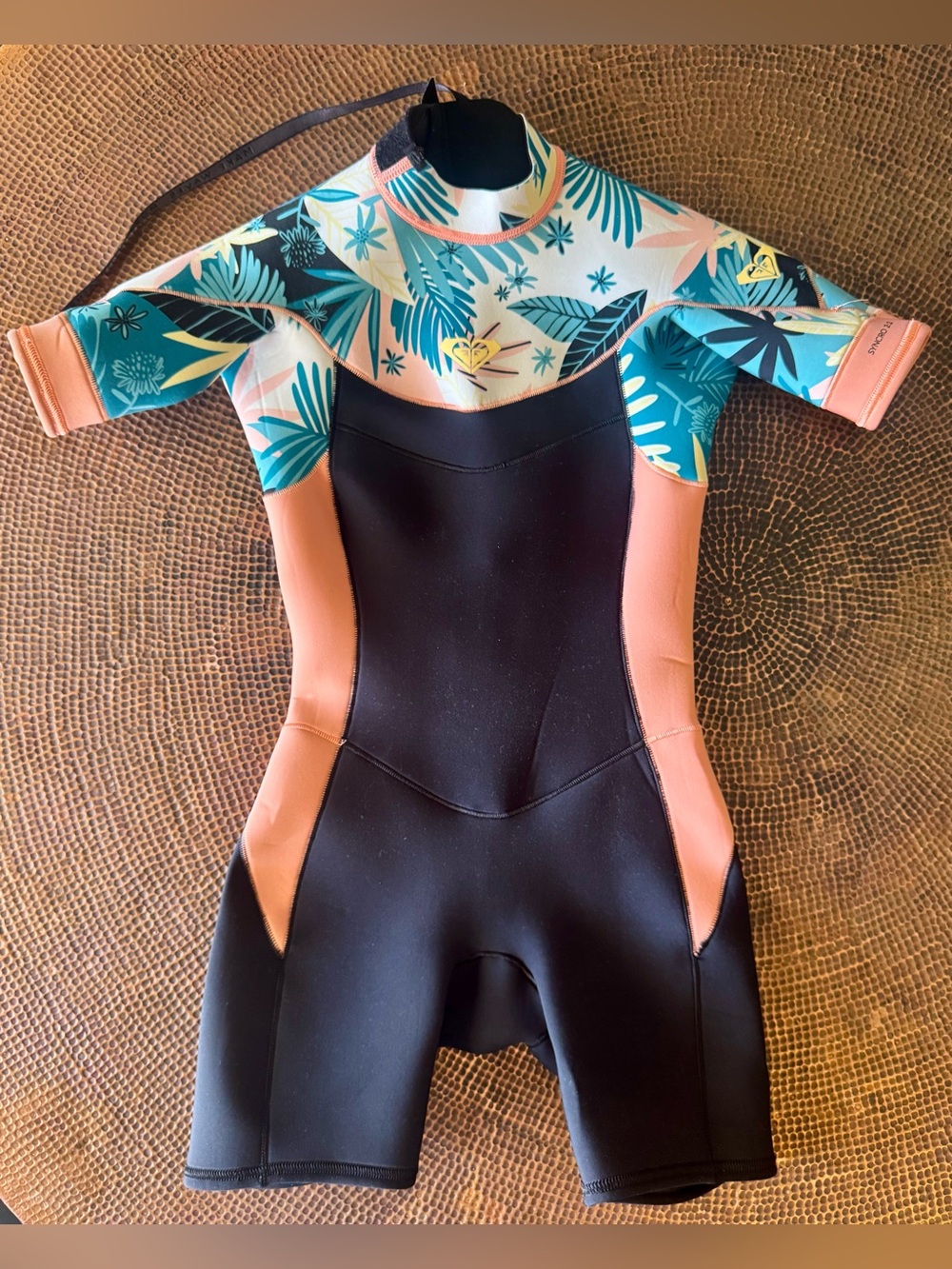 Roxy Kids Short Sleeve Rashguard Wetsuit in Black, Peach & Teal Tropical Print
